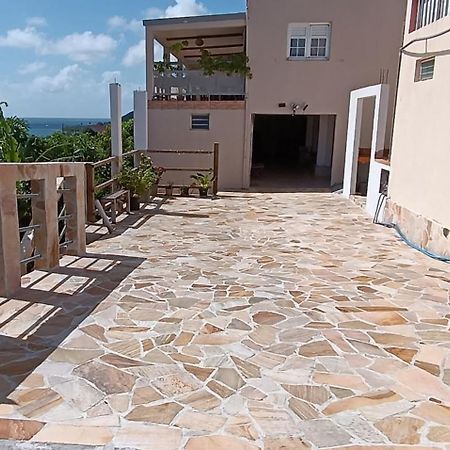 F2 Familial - Vue Imprenable Sur La Baie Du Marin Apartment Le Marin Exterior foto